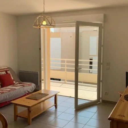 F3 Avec Balcon & Terrasse, Proche Plage, 6 Couchages - - Fr-1-229b-23 Apartment